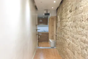 Saint Germain des Prés Shop Space - Image 1