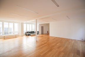 Classic Loft Space in Opera-Bourse - Image 2