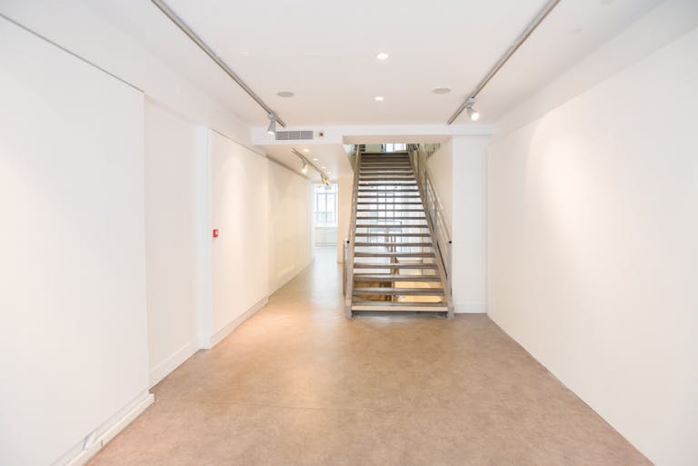 Showroom in Palais Royal - Image 3