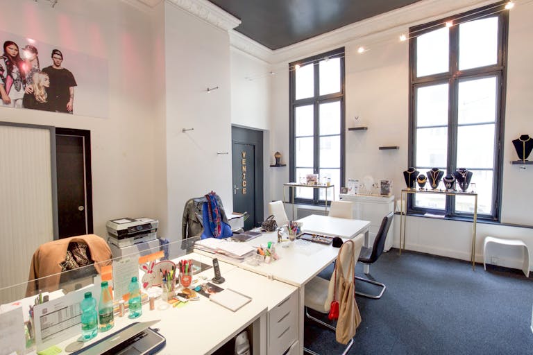 Showroom in Place Vendôme - Image 0