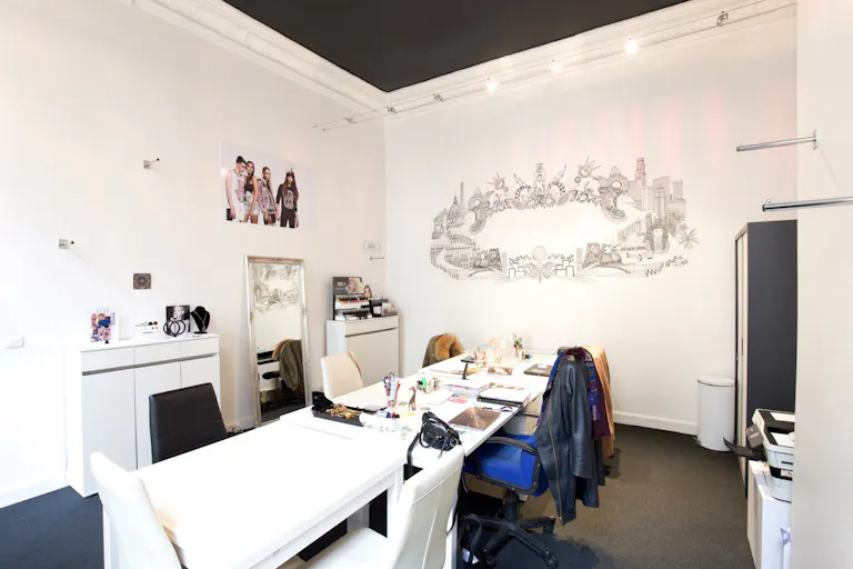 Showroom in Place Vendôme - Image 2