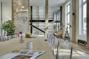 Spectacular Showroom in Le Marais - Image 5