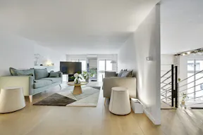 Spectacular Showroom in Le Marais - Image 7