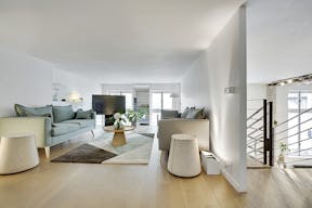 Spectacular Showroom in Le Marais - Image 7