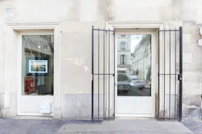 Gallery in Saint Germain des Prés - Image 6