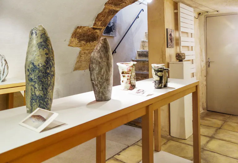 Characterful Showroom in Le Marais - Image 3