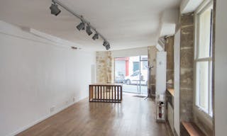 Rustic Pop-up Store in Le Marais - Image 0