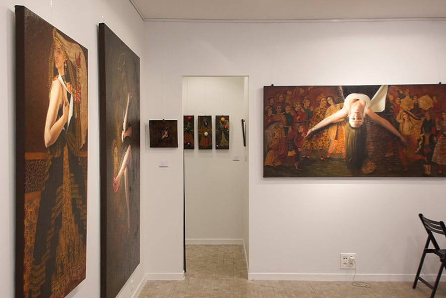Modern 37 sqm Gallery and Showroom in Le Marais