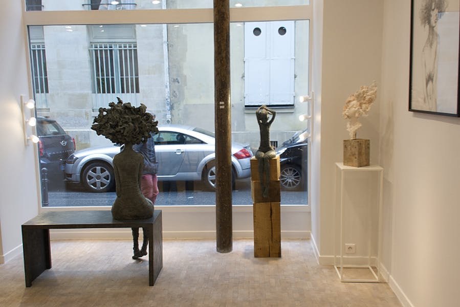 Modern 37 sqm Gallery and Showroom in Le Marais