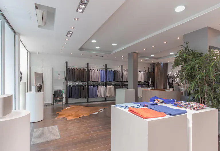 Sophisticated Temple Pop-Up Shop - Image 2