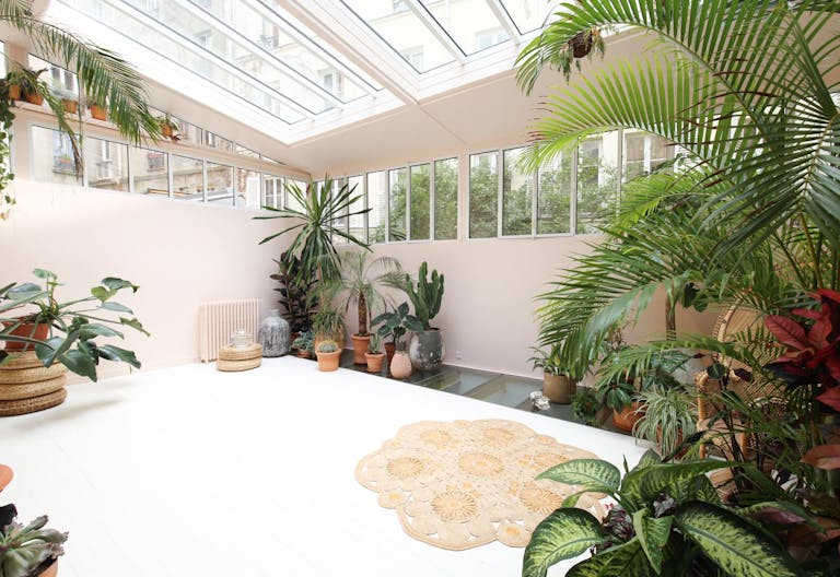 Showroom Space in Saint-Georges - Image 0