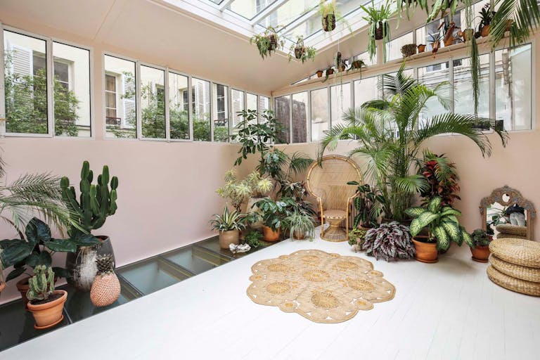 Showroom Space in Saint-Georges - Image 1