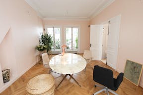 Showroom Space in Saint-Georges - Image 3