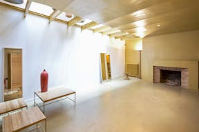 Showroom Space in Saint-Georges - Image 4