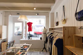 Pop-Up Store in Gare de Lyon - Image 1