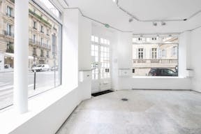 Boutique Quai Anatole France - Image 1