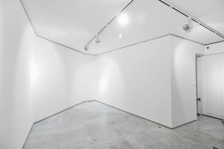 Boutique Quai Anatole France - Image 2