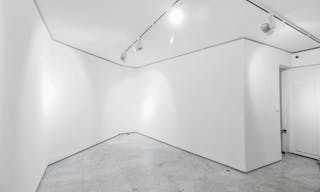 Boutique Quai Anatole France - Image 2