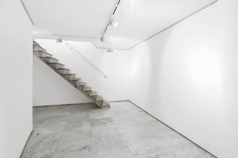 Boutique Quai Anatole France - Image 4