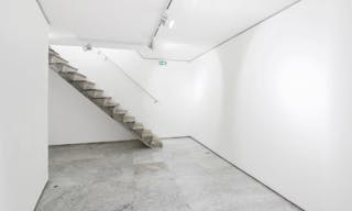 Boutique Quai Anatole France - Image 4