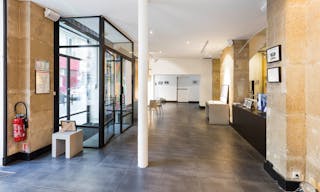 Historic Pop Up Store in Châtelet-les-Halles - Image 0