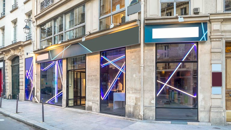 Historic Pop Up Store in Châtelet-les-Halles - Image 1