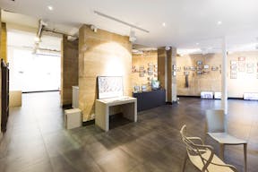 Historic Pop Up Store in Châtelet-les-Halles - Image 10