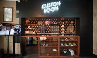 Historic Pop Up Store in Châtelet-les-Halles - Image 17