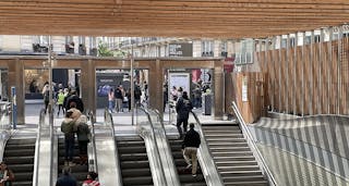 Historic Pop Up Store in Châtelet-les-Halles - Image 38