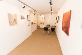 Showroom in Saint Germain des Prés - Image 2