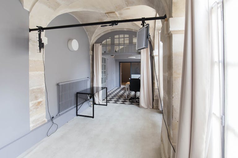 Unique Pop-Up Store in Le Marais - Image 1