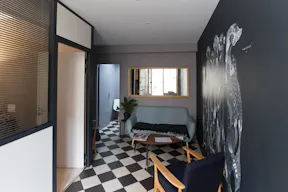 Unique Pop-Up Store in Le Marais - Image 3