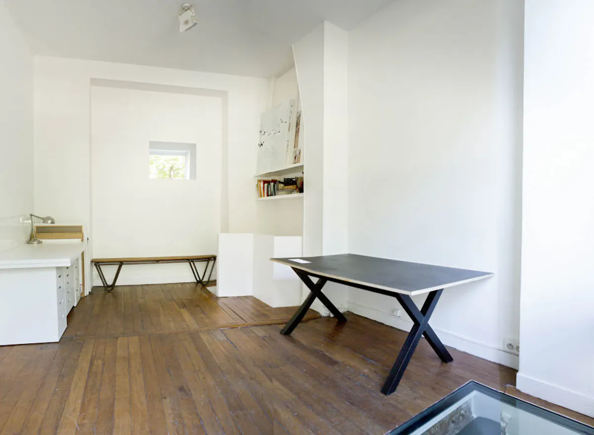 Minimal Pop-Up Store Ledru-Rollin - Image 2