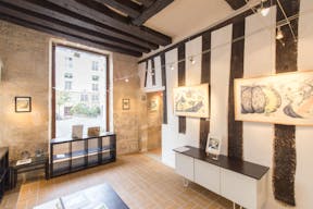 Historic Showroom in St Gervais - Image 0