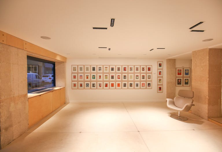 Beautiful Showroom in Republique - Image 1