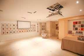 Beautiful Showroom in Republique - Image 3