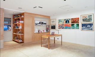 Beautiful Showroom in Republique - Image 6