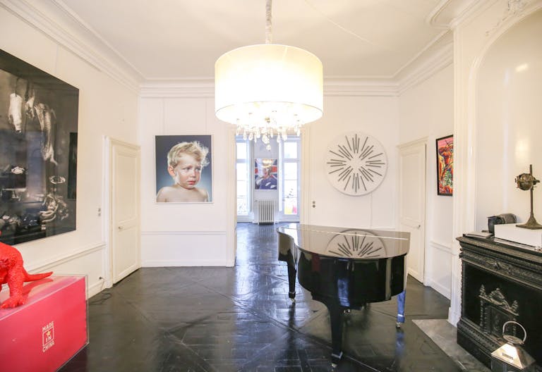 Showroom in Saint Germain des Près - Image 2