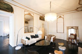 Showroom in Saint Germain des Près - Image 7