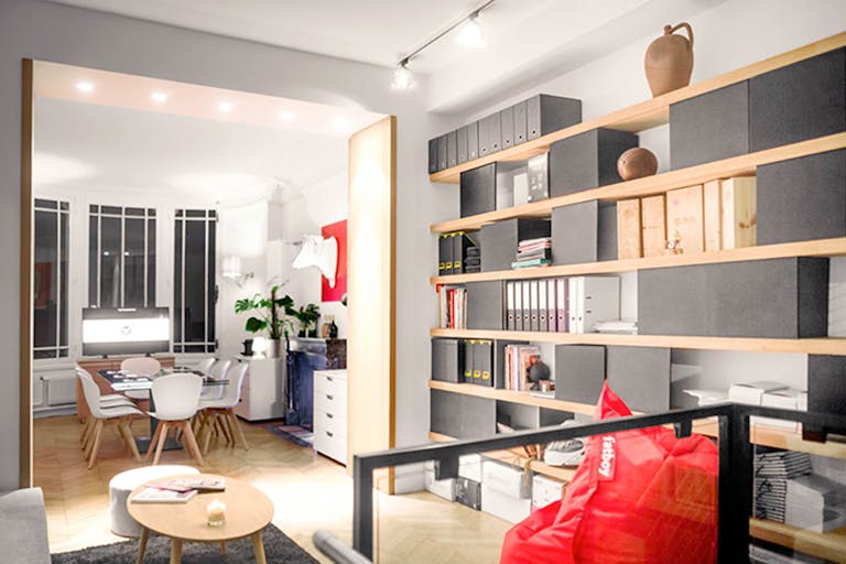 Modern Showroom in La Muette - Image 0