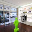 Pop-Up Store Close to Temple