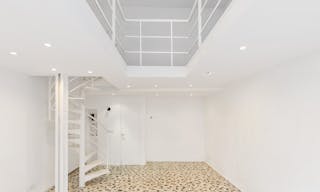 Le Marais Gallery & Retail Space - Image 2