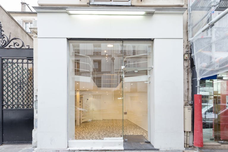 Le Marais Gallery & Retail Space - Image 4