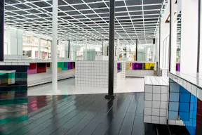 Trendy Enfants-Rouges Pop-Up Store - Image 3