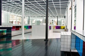 Trendy Enfants-Rouges Pop-Up Store - Image 3