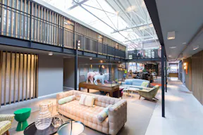 Premium Venue in Oud-West - Image 2