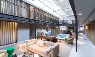 Premium Venue in Oud-West - Image 2