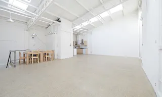Flexible Showroom in Islington - Image 1