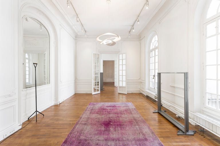 Sublime Space in Lively Le Marais - Image 0