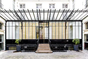 Sublime Showroom in Le Marais - Image 7